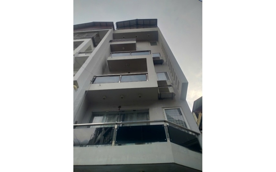 Cho thuê nhà KD VĂN PHÒNG, KẾT HỢP Ở LẠI Lạc Long Quân - Tây Hồ 55m x 6tầng, lô góc  , ô tô đỗ cửa